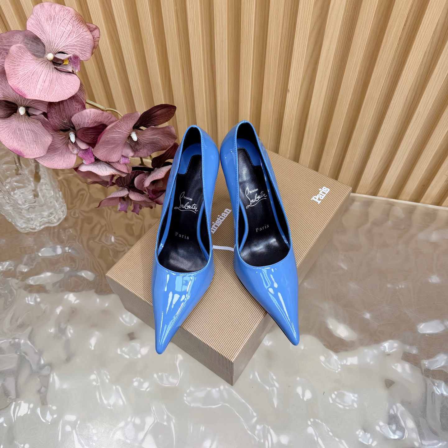 Women's high heels